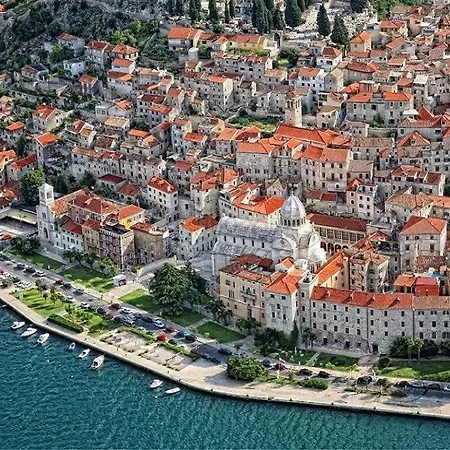 Elana * Sibenik